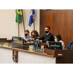 Câmara de Campo Largo Vota Isenção de Taxa de Inscrição aos Concursos para Pessoas de Baixa Renda